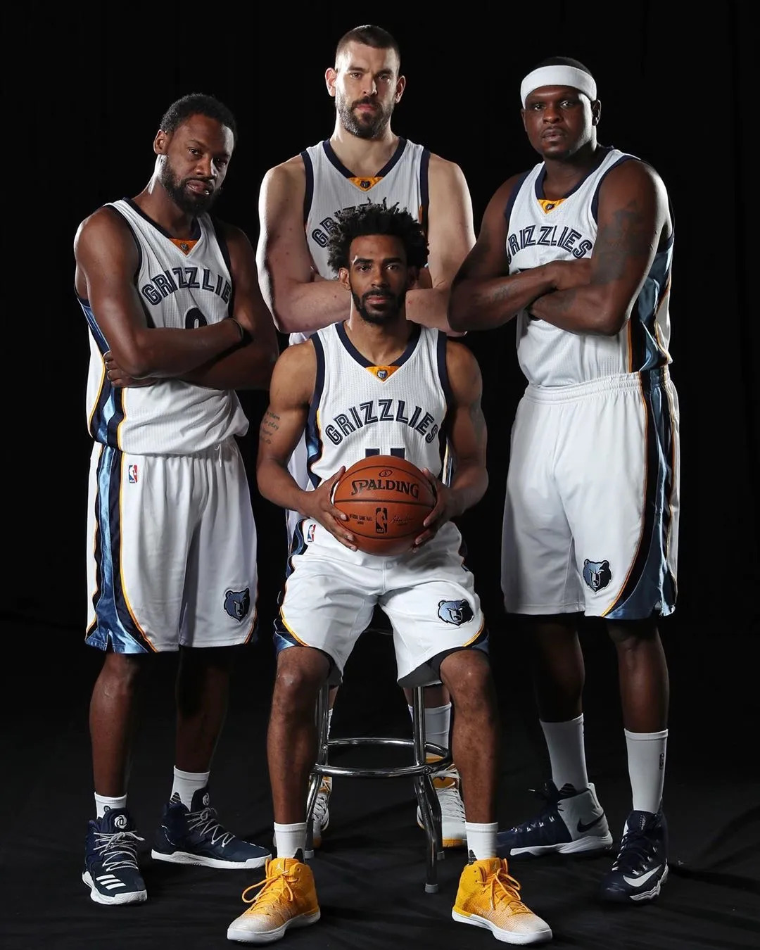 灰熊横扫吉林队，约基奇扛起全队