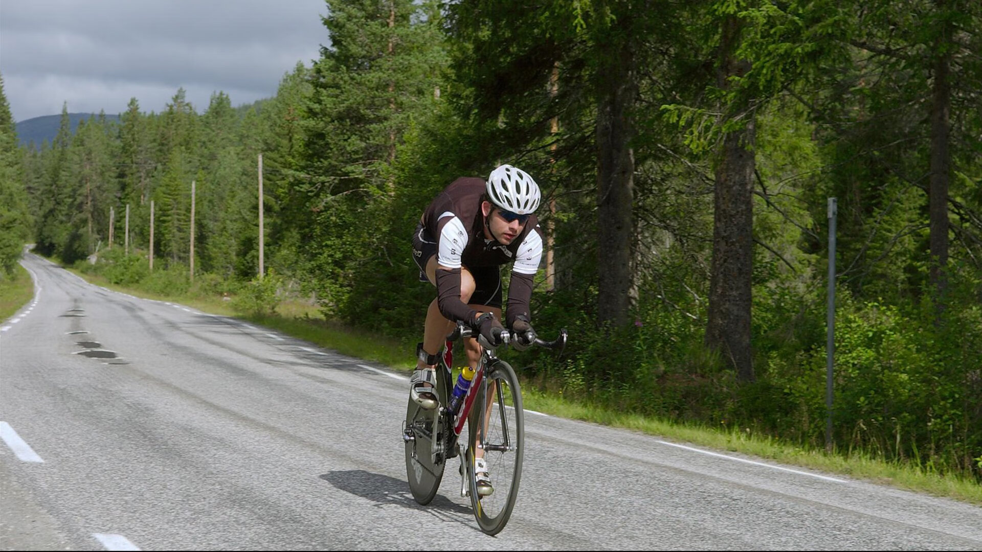 基耶萨一剑封喉,突尼斯铁血防线难阻波兰破晓一击