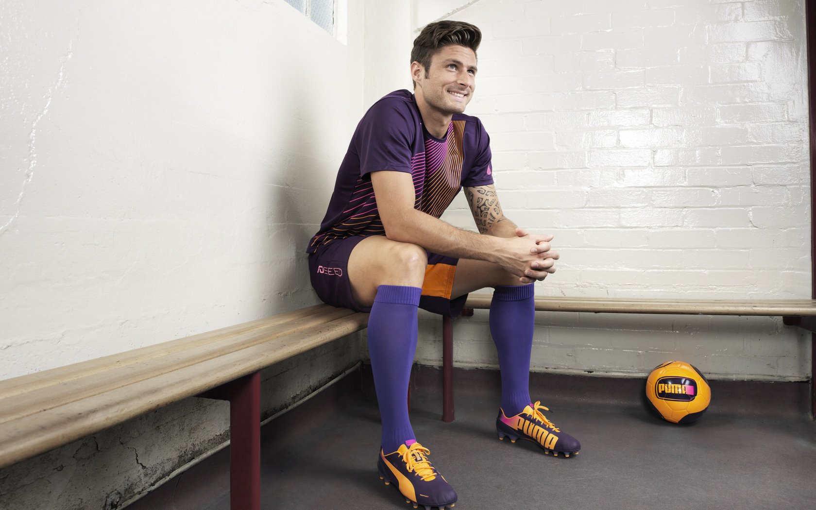 哈兰德,北欧神话的现代注脚,绝杀背后的足球哲学